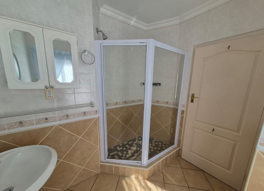3 Bedroom Property for Sale in Dana Bay Western Cape